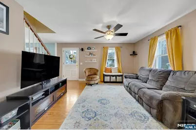 16 Morse Lake Road, Bloomingdale, NJ 07403 - Photo 3