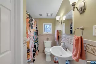 16 Morse Lake Rd, Bloomingdale, NJ 07403 - Photo 15
