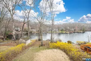 237 Skyline Lake Dr, Ringwood, NJ 07456 - Photo 3