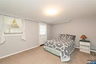 237 Skyline Lake Dr, Ringwood, NJ 07456 - Photo 9