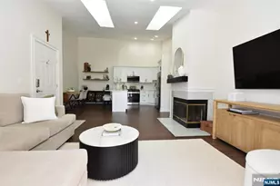 1133 Sycamore Ln, Mahwah, NJ 07430 - Photo 5