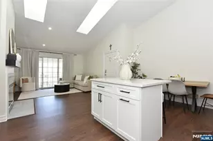 1133 Sycamore Ln, Mahwah, NJ 07430 - Photo 3