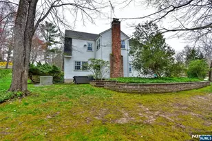 19 Aldbury Dr, Upper Saddle River, NJ 07458 - Photo 23
