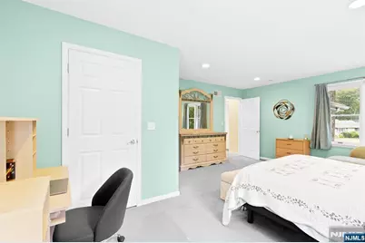 180 Rafkind Road, Bloomingdale, NJ 07403 - Photo 13