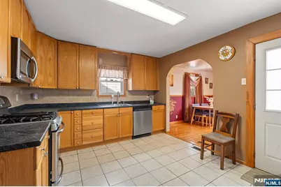 240 Ivy, Kearny, NJ 07032 - Photo 17