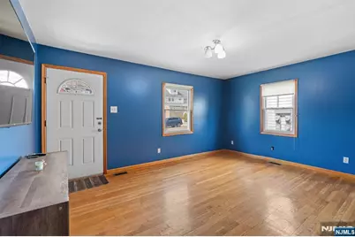 240 Ivy, Kearny, NJ 07032 - Photo 11