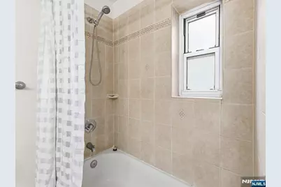 70 S Munn Avenue 202 #202, East Orange, NJ 07018 - Photo 13