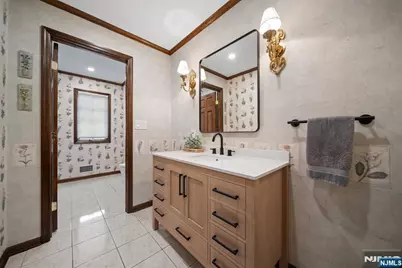 6 Jonathan Smith Road, Morris Township, NJ 07960 - Photo 17