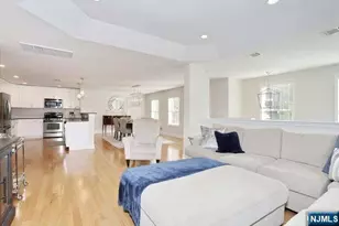 802 Whitney Ln, Allendale, NJ 07401 - Photo 5