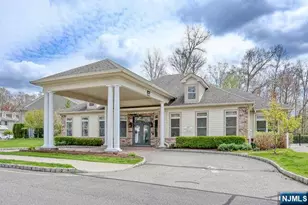 802 Whitney Ln, Allendale, NJ 07401 - Photo 31