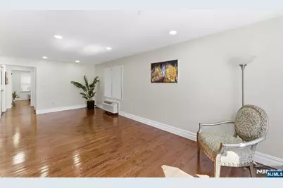 144 70th Street 1E #1E, Guttenberg, NJ 07093 - Photo 5
