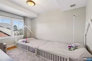 422 Hillside Ave 5, Palisades Park, NJ 07650 - Photo 23