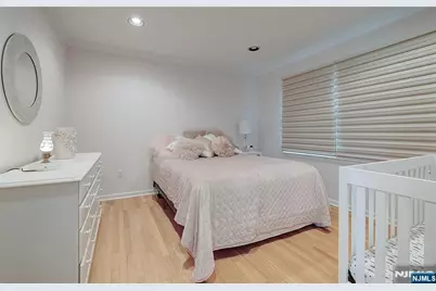 4 Reiher Court, West Caldwell, NJ 07006 - Photo 27