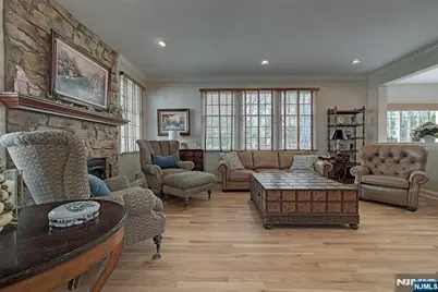 4 Reiher Court, West Caldwell, NJ 07006 - Photo 19
