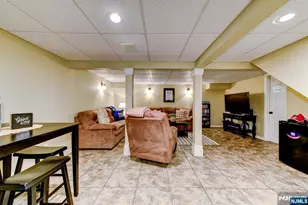 8 Loretta Ln, Jefferson Township, NJ 07438 - Photo 23