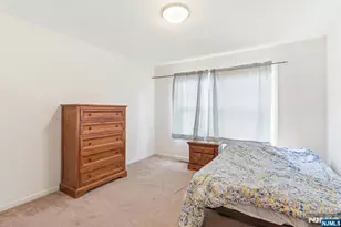 94 19th Ave, Newark, NJ 07103 - Photo 15