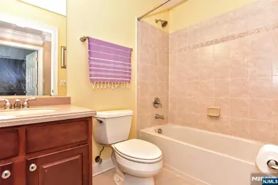 12 Debruyle Court 806 #806, Hawthorne, NJ 07506 - Photo 23