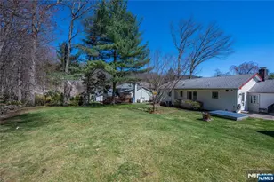 2 Upper High Crest Dr, West Milford, NJ 07480 - Photo 27