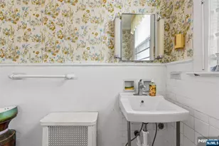 53 Sunnyside Terrace, East Orange, NJ 07018 - Photo 17