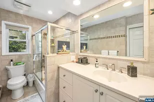 440 Yuhas Dr, Paramus, NJ 07652 - Photo 11