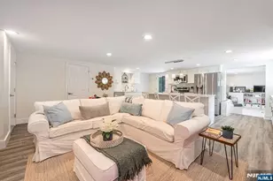 440 Yuhas Dr, Paramus, NJ 07652 - Photo 13