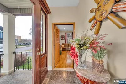 60 Hawthorne Avenue, East Orange, NJ 07018 - Photo 3