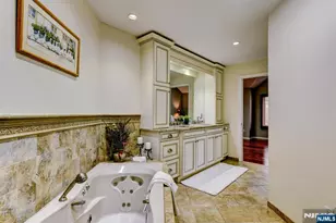 12 Aynsley Ct, Montville Township, NJ 07045 - Photo 37