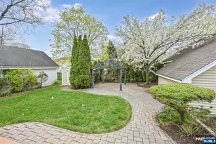 520 Hamilton Ave, Hasbrouck Heights, NJ 07604 - Photo 35
