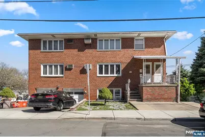 452 Commercial Avenue, Cliffside Park, NJ 07010 - Photo 3