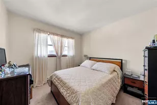 452 Commercial Ave, Cliffside Park, NJ 07010 - Photo 15