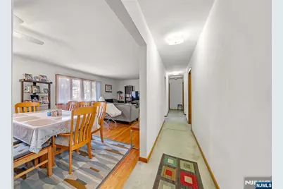 452 Commercial Avenue, Cliffside Park, NJ 07010 - Photo 7