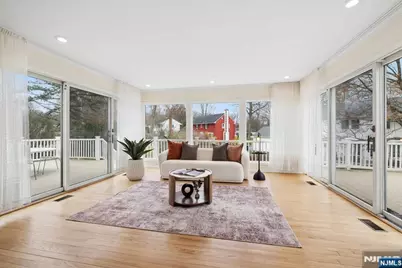 8 Bennington Road, Morris Township, NJ 07960 - Photo 9