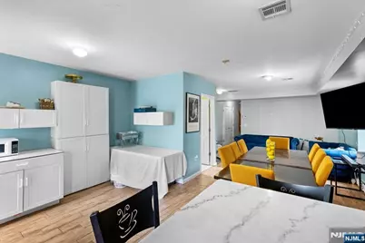 46 Barbara Street, Newark, NJ 07105 - Photo 21