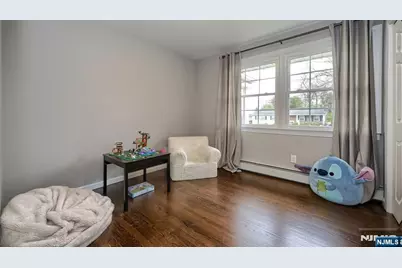 84 Brandon Avenue, Wayne, NJ 07470 - Photo 29