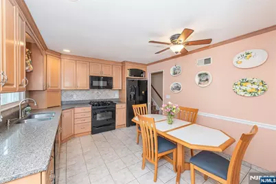 4 Oak Ridge, North Caldwell, NJ 07006 - Photo 9