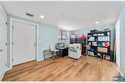 224 Warren Avenue A #A, Fort Lee, NJ 07024 - Photo 21
