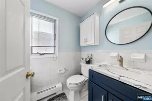 224 Warren Ave A, Fort Lee, NJ 07024 - Photo 7