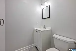 28 Princeton Pl, Glen Rock, NJ 07452 - Photo 17