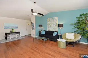 20 Parkside Ct, Wayne, NJ 07470 - Photo 19
