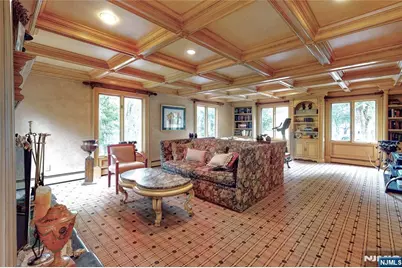 69 Knollwood Road, Upper Saddle River, NJ 07458 - Photo 11