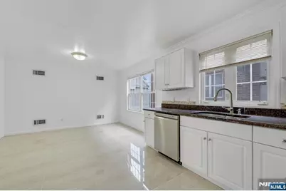 29 Prospect Street, Palisades Park, NJ 07650 - Photo 15