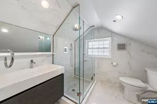 453 Fort Lee Rd, Leonia, NJ 07605 - Photo 19