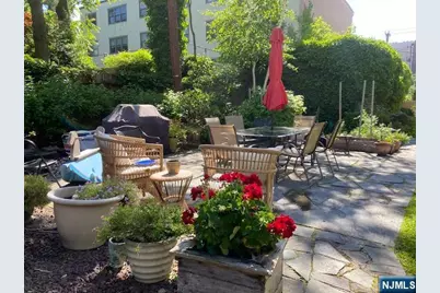 211 14th Street 3R #3R, Hoboken, NJ 07030 - Photo 23