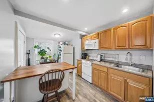 44 State St, East Orange, NJ 07017 - Photo 5