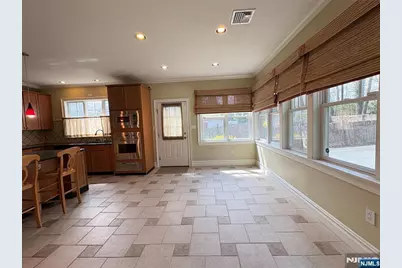 38 Walthery Avenue, Ridgewood, NJ 07450 - Photo 17