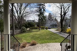 38 Walthery Ave, Ridgewood, NJ 07450 - Photo 3