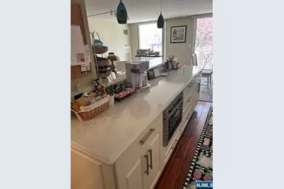 1055 River Road 501 #501, Edgewater, NJ 07020 - Photo 9
