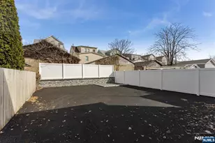 25 Waldo Ave, Bloomfield, NJ 07003 - Photo 29
