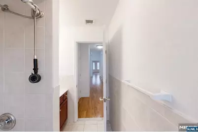 272 Highland Avenue, Palisades Park, NJ 07650 - Photo 41