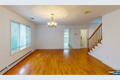 272 Highland Avenue, Palisades Park, NJ 07650 - Photo 13